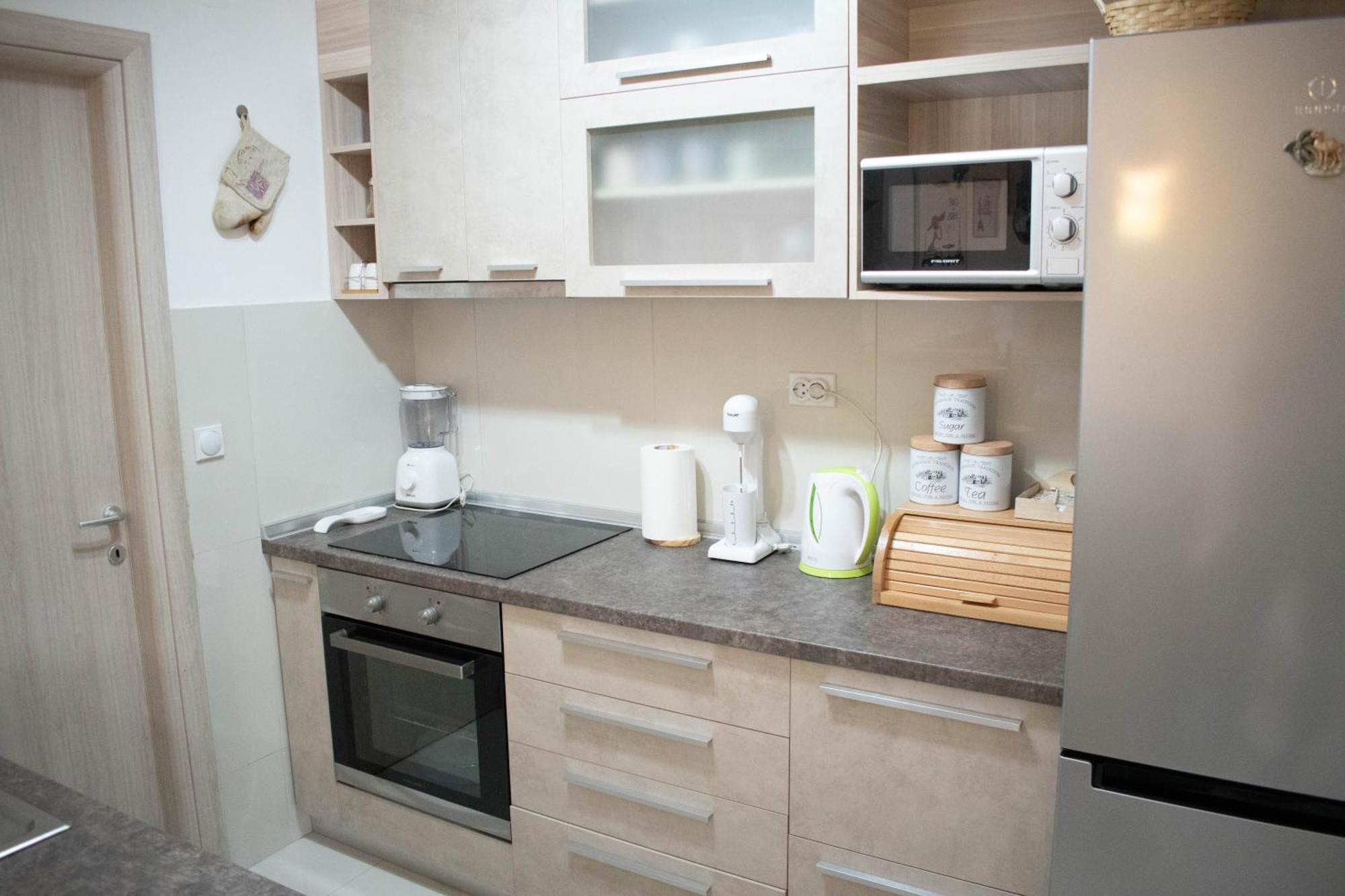 B&m Apartment *